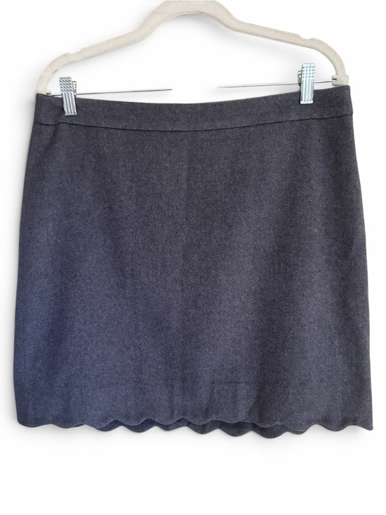 Dresses & Skirts - NWT Loft Scallop Hem Wool Blend Skirt Charcoal Grey Preppy Mini Skirt Sz 10